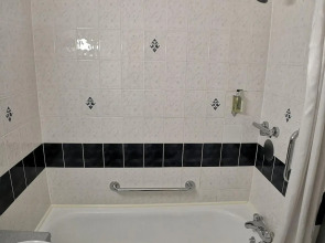 Lancaster Hall Hotel