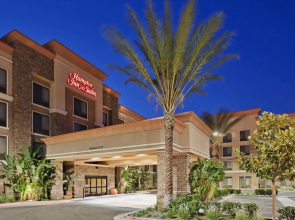Hampton Inn & Suites Moreno Valley