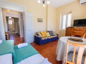 Annetas House