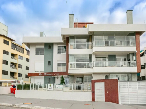 Modern ap W/pool one Block From the Beach Rmi201