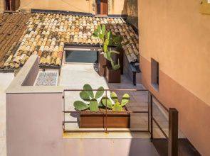Charming Nest With Terrace by Wonderful Italy