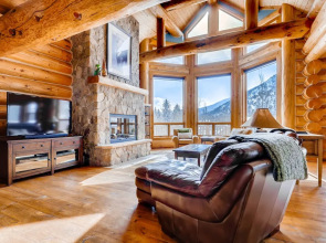 The Reserve House 6 Bedrooms 4.5 Bathrooms Home