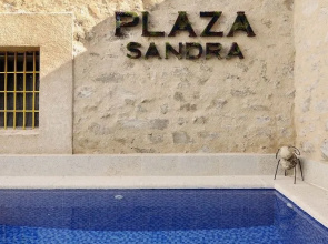 Plaza Sandra