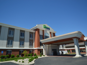 Holiday Inn Express Toledo-Oregon by IHG