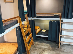 Ap Butang Hostel