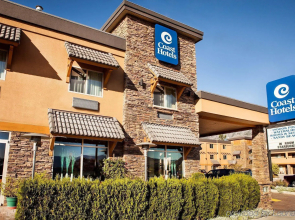 Coast Osoyoos Beach Hotel