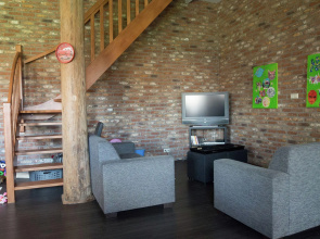 Cozy Holiday Home in Meeden with Large Garden
