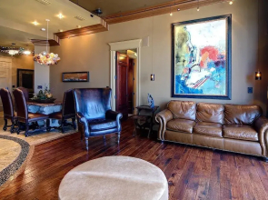 UTOPIA 2 Bedroom Holiday Home by Five Star Properties