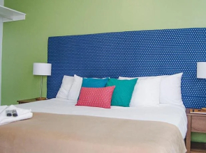 Hokahanya Inn & Conference Centre