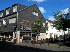 Stollen Hotel & Restaurant