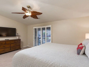 Estrella Grand 4BR by Casago