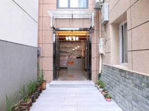 Fusheng Xianju Hostel