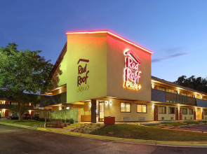 Red Roof Inn PLUS+ Baltimore-Washington DC/ BWI South