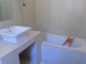 Ubuntu Guest House