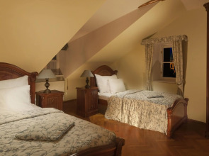 Boutique Hotel Constans