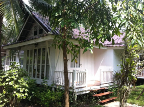 Young Coconut Garden Home Resort