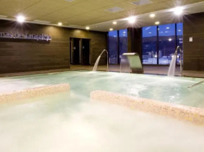 R2 Romantic Fantasia Dreams & Suites Hotel