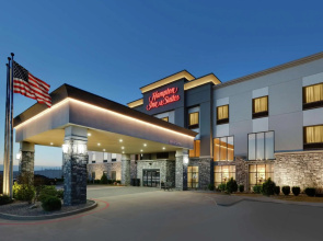 Hampton Inn & Suites Childress