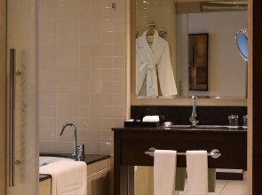 Отель Asiana Hotel Dubai