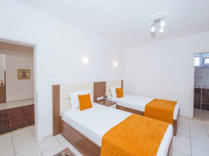 Infinity Yaniklar Villa