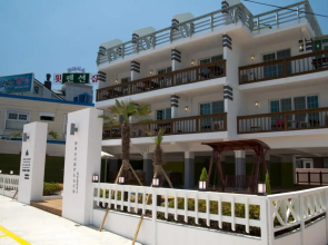 Beach place Pension