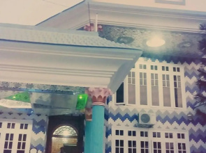 Shahi Palace Guest House