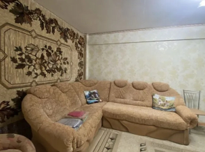 Apartment Berloga on the street. Lomonosova 7