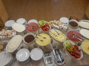 Отель Yeghevnut