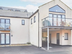 Host Stay Welton View