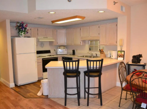 River Place Condos 411 3BD