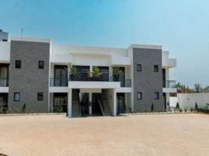 Tranquil Point Residence