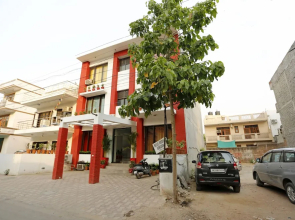 OYO Flagship Sector 31