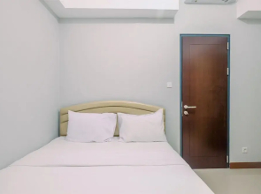 Nice And Elegant 1Br At Royal Heights Apartment