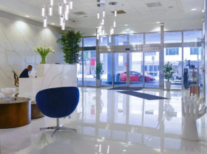 Luxury Apartments W Pool & Ocean views