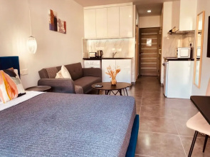 Phaedrus Living Seaside Luxury Flat Athina 118