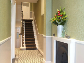 Kensington Gardens Hotel