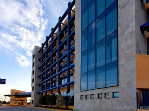 Holiday Inn Express Nuevo Laredo by IHG