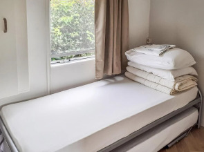 Nice Home in Renesse With Wifi and 2 Bedrooms