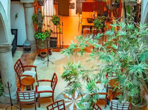 Hostal De La Monja