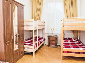 Хостел «Градъ»