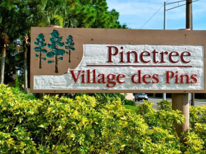 LUX VILLAs on beautiful Palmer Ranch