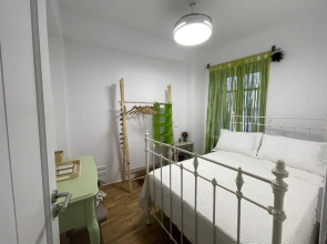 Inviting 3-Bed House In Naousa