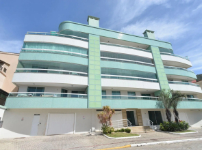 203A - Apartamento com Vista ao Mar, 03 dormitórios, para até 07 pessoas em Bombinhas SC