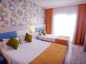 Side Win Hotel & Spa