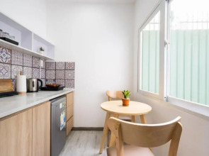 Ekomo Home 102 - Central Saigon