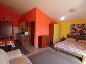 Room in Studio - Apartment Aniko Near the sea