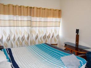 Specious Old Zamtel flats