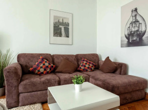 Изба на Кудринской площади