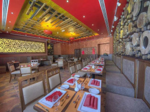 Raintree Rolla Hotel