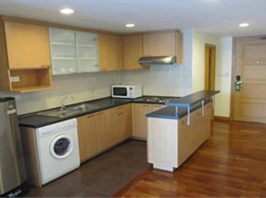 S.M. Grande Residence